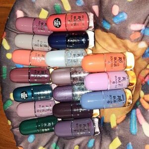Essence Shine Last & Go Collection